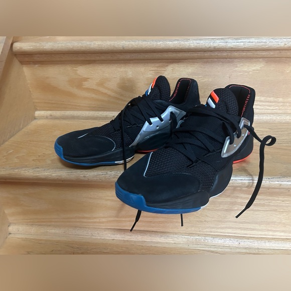 Adidas Harden vol. 4 sneakers - Picture 9 of 10